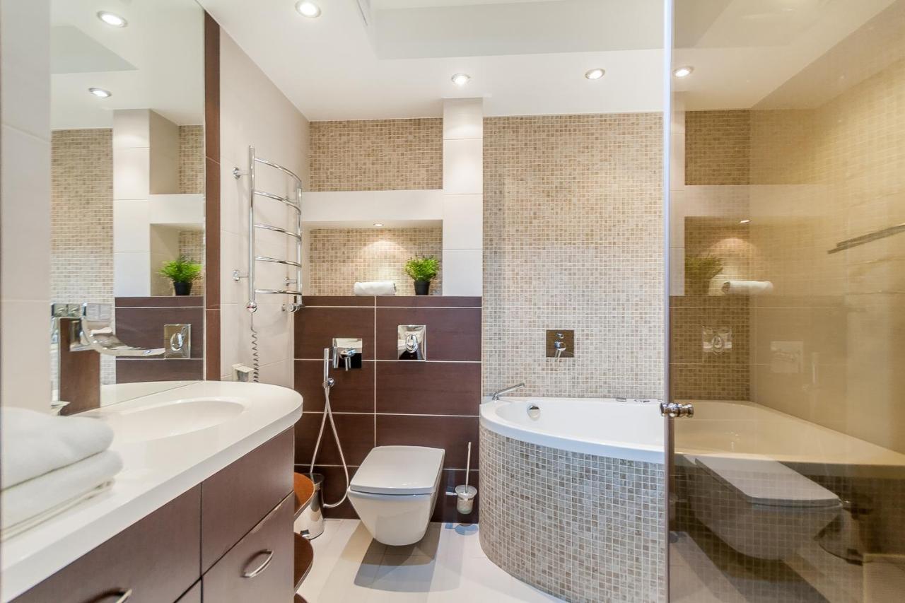 Central Apartment In Gedimino Av By Urban Rent 维尔纽斯 外观 照片
